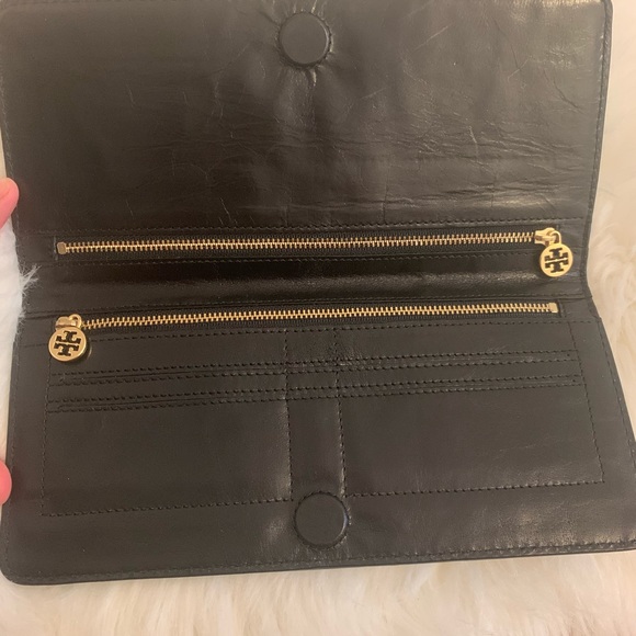 SOLD! Tory Burch Clutch/Wallet - Picture 6 of 7